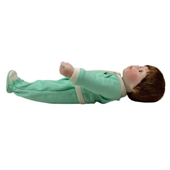 Ashton Drake Galleries Looney Tunes Baby Like Doll 16" Tall - Picture 5 of 8